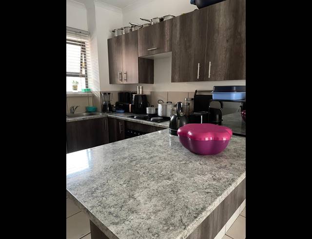 2 BEDROOM APARTMENT FOR SALE IN WITFIELD